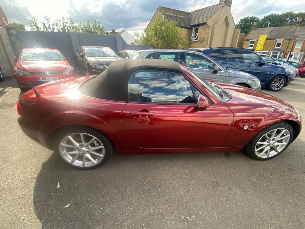 Mazda MX-5 2.0I Venture Roadster Euro 5 Red #8