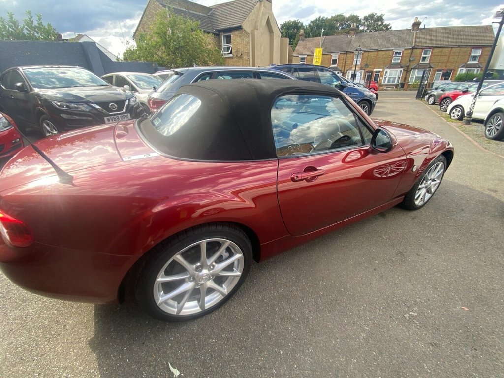 Mazda MX-5 2L Sport Tech Red #6