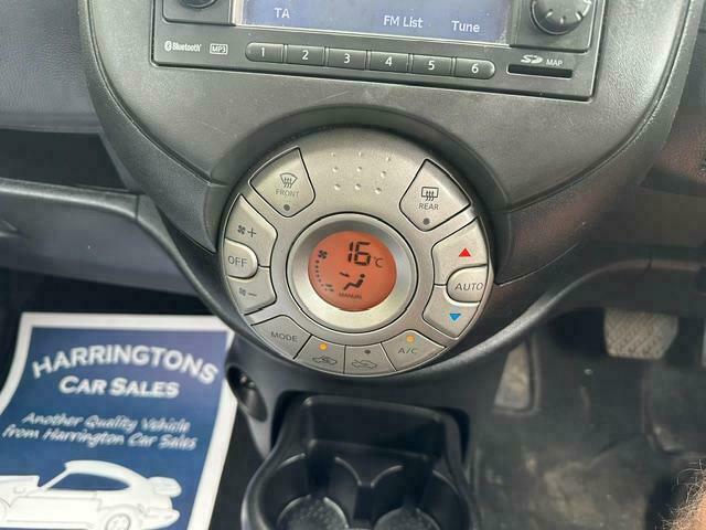 Nissan Micra Acenta Beige #18