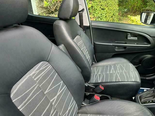 Kia Venga 1.4 Ecodynamics 2 Euro 5 Ss Silver #13