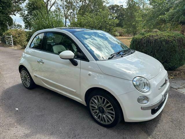 Fiat 500 Lounge White #4