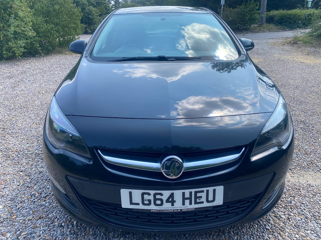 Vauxhall Astra 1.4 16V Excite Euro 5 LG64HEU Black #2