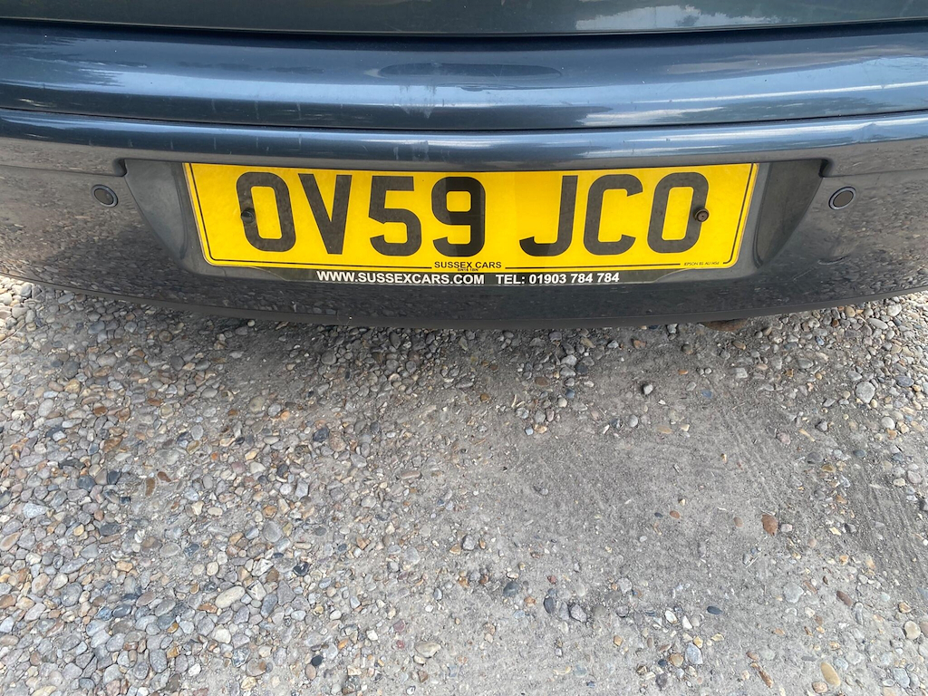 Volkswagen Polo Hatchback Black #8