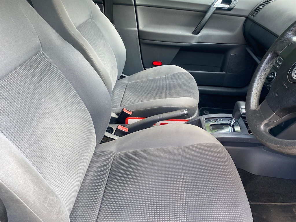 Volkswagen Polo Hatchback Black #15