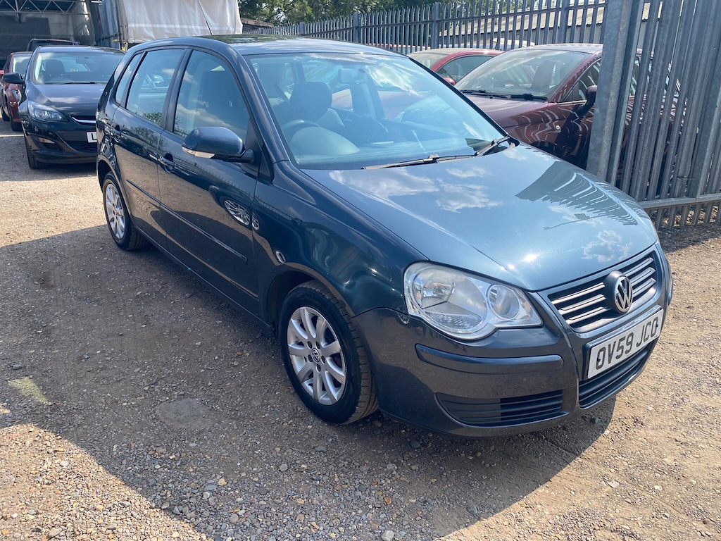 Volkswagen Polo Hatchback Black #33