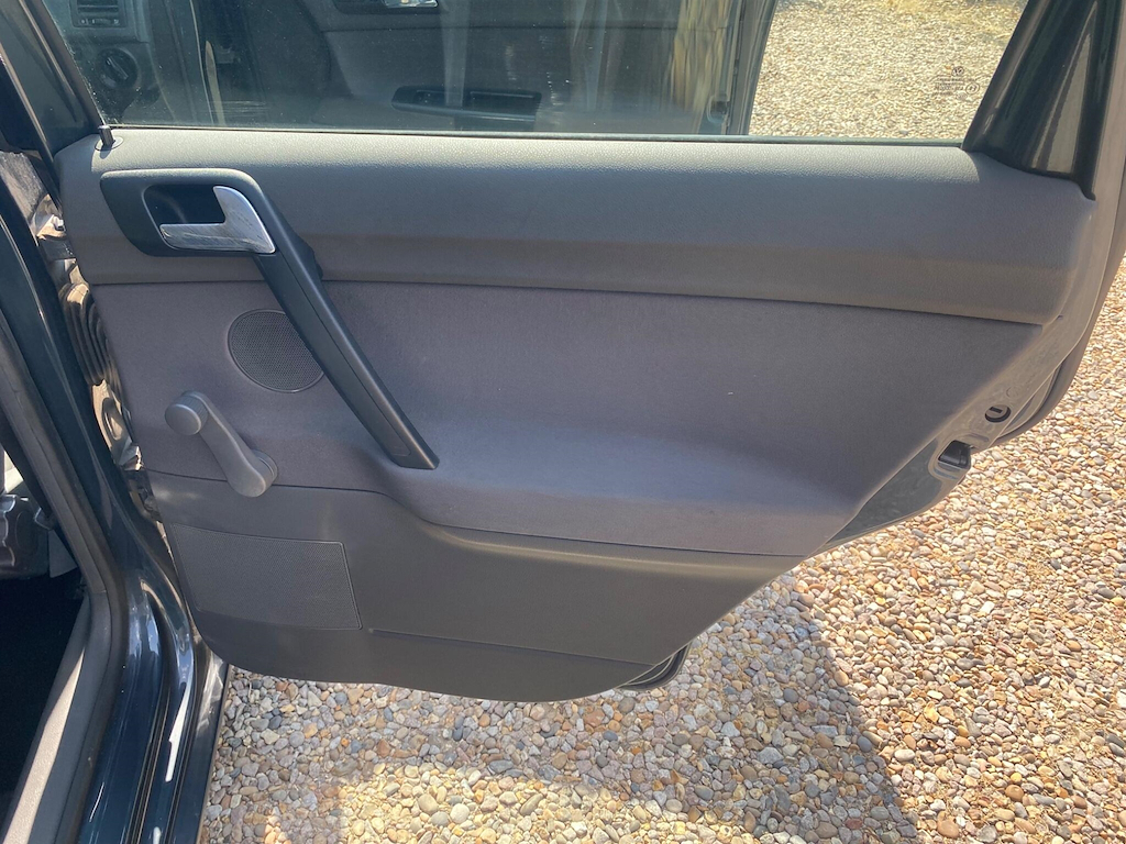 Volkswagen Polo Hatchback Black #30