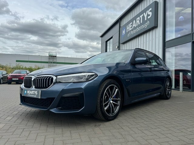 BMW 5 Series 530E 12Kwh M Sport BA24YKV Blue #3