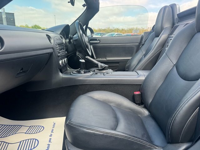 Mazda MX-5 Sport Tech Convertible Silver #4