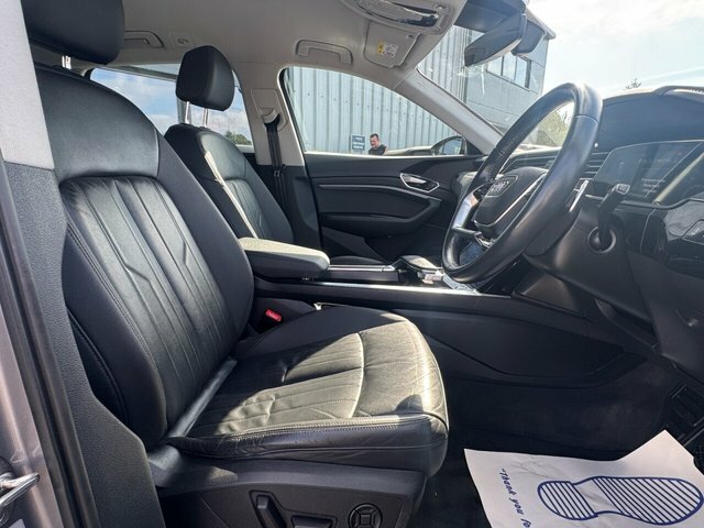 Audi E-tron Suv 5dr Electric Auto PK69PFG Grey #4
