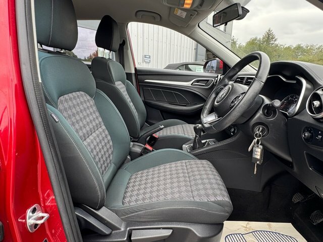 MG ZS Vti-tech Excite Suv Red #4