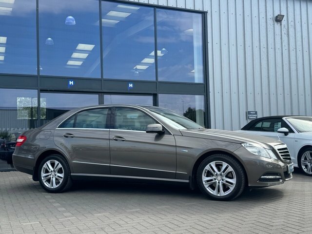 Mercedes-Benz E Class E250 Cdi Blueefficiency Avantgarde Grey #5