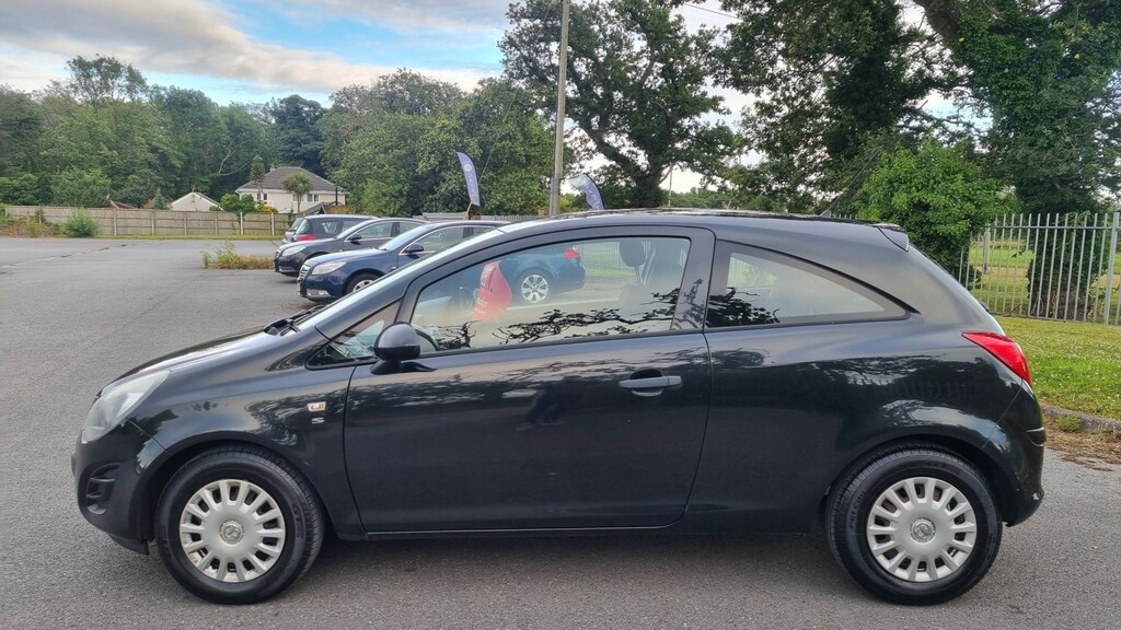 Vauxhall Corsa 1.2 16V S Black #3