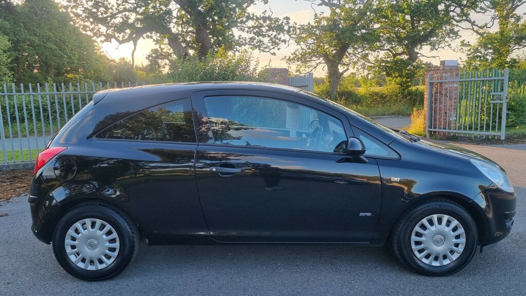 Vauxhall Corsa 1.0 I 12V Life Black #3