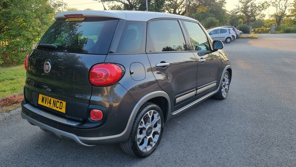 Fiat 500L 1.6 500L Trekking 1.6 Multijet 105Hp Trekking Grey #2