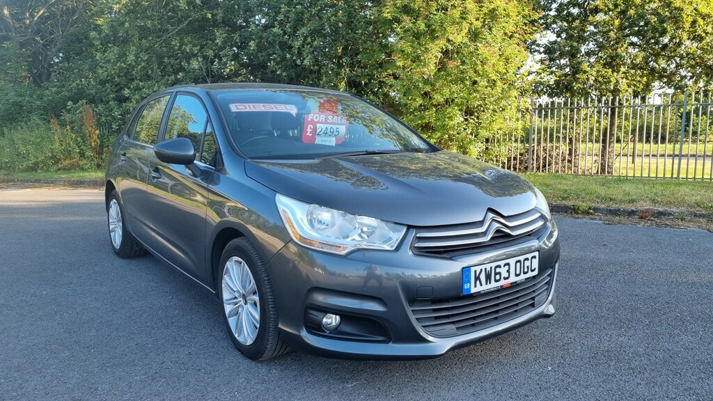 Citroen C4 1.6 E-hdi Selection Hatchback Red #1