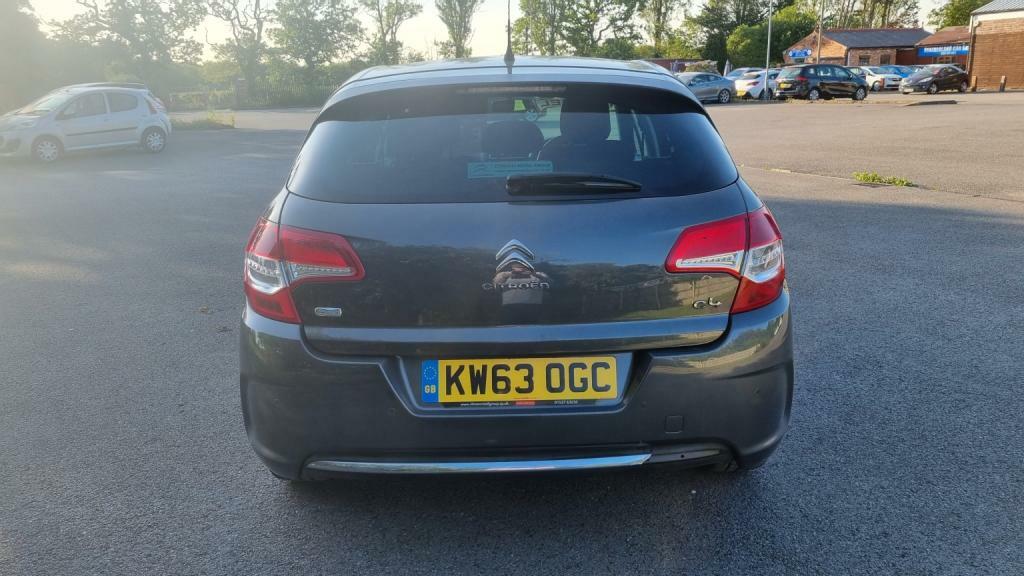 Citroen C4 1.6 E-hdi Selection Hatchback Red #14