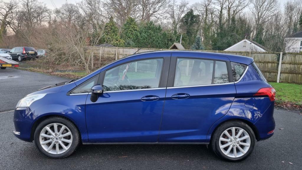 Ford B-Max 1.0 Ecoboost Zetec Navigator #14