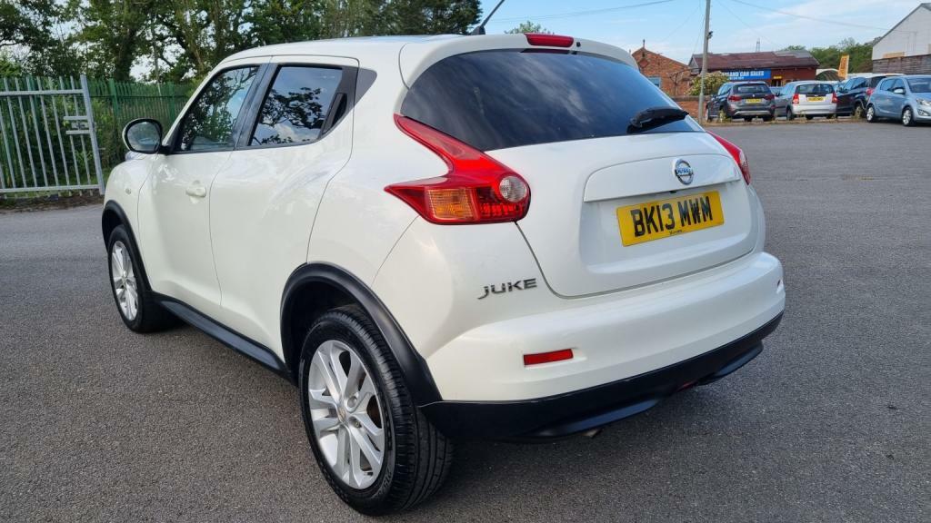 Nissan Juke 1.6 Tekna Dig-t 190 Bhp Red #13