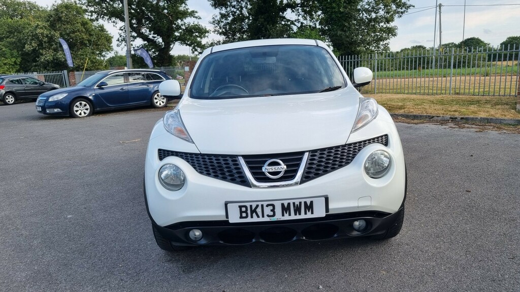 Nissan Juke 1.6 Tekna Dig-t 190 Bhp Red #4