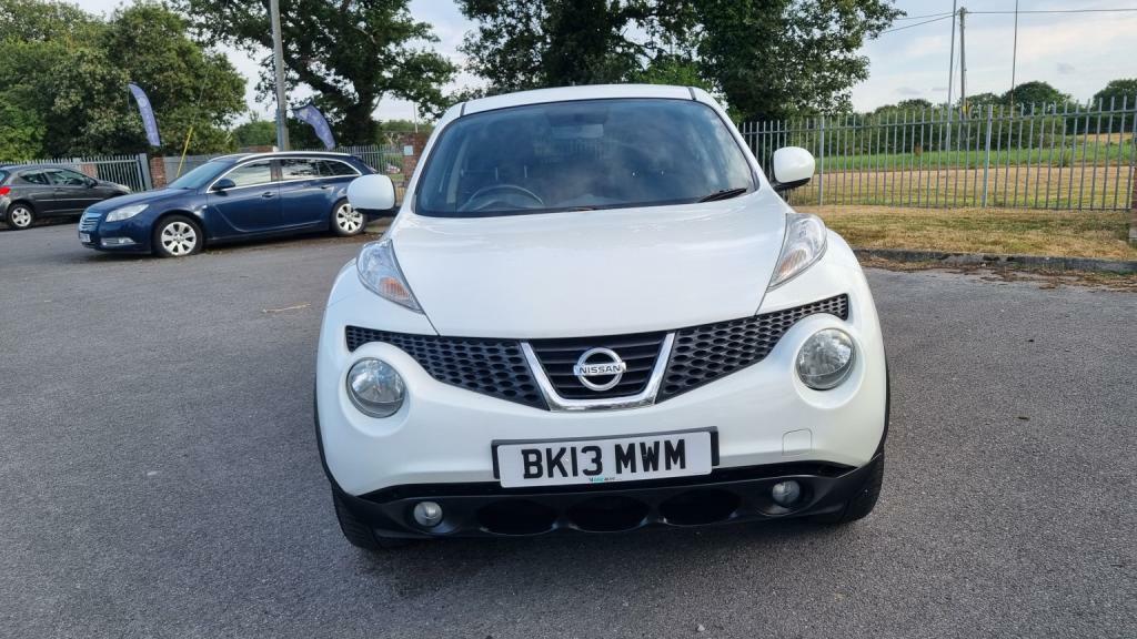 Nissan Juke 1.6 Tekna Dig-t 190 Bhp Red #16