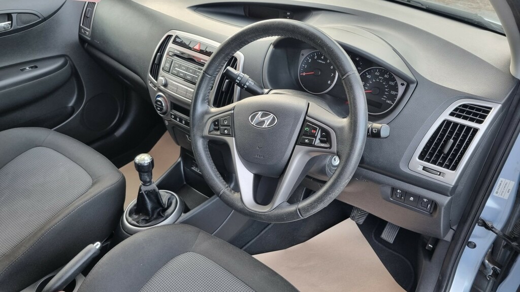 Hyundai I20 1.2 Active Euro 5 Blue #10