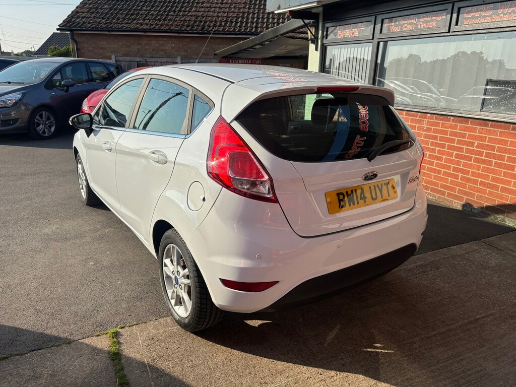 Ford Fiesta 1.25 82 Zetec White #5