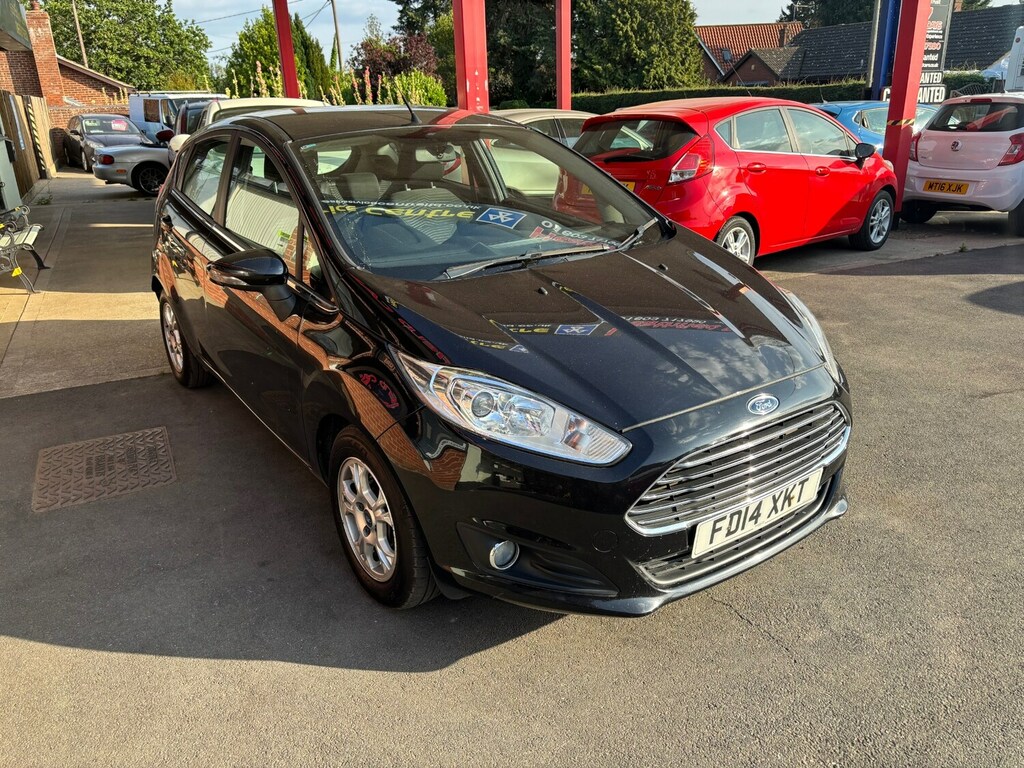 Ford Fiesta 1.6 Tdci Zetec Econetic Black #2