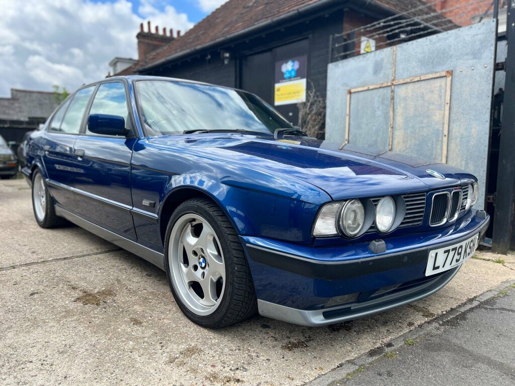 BMW M5 3.8 4dr 