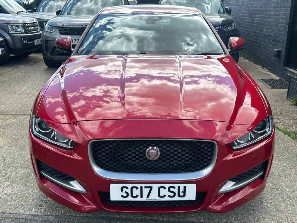 Jaguar XE 2017 67 2.0D Black #66
