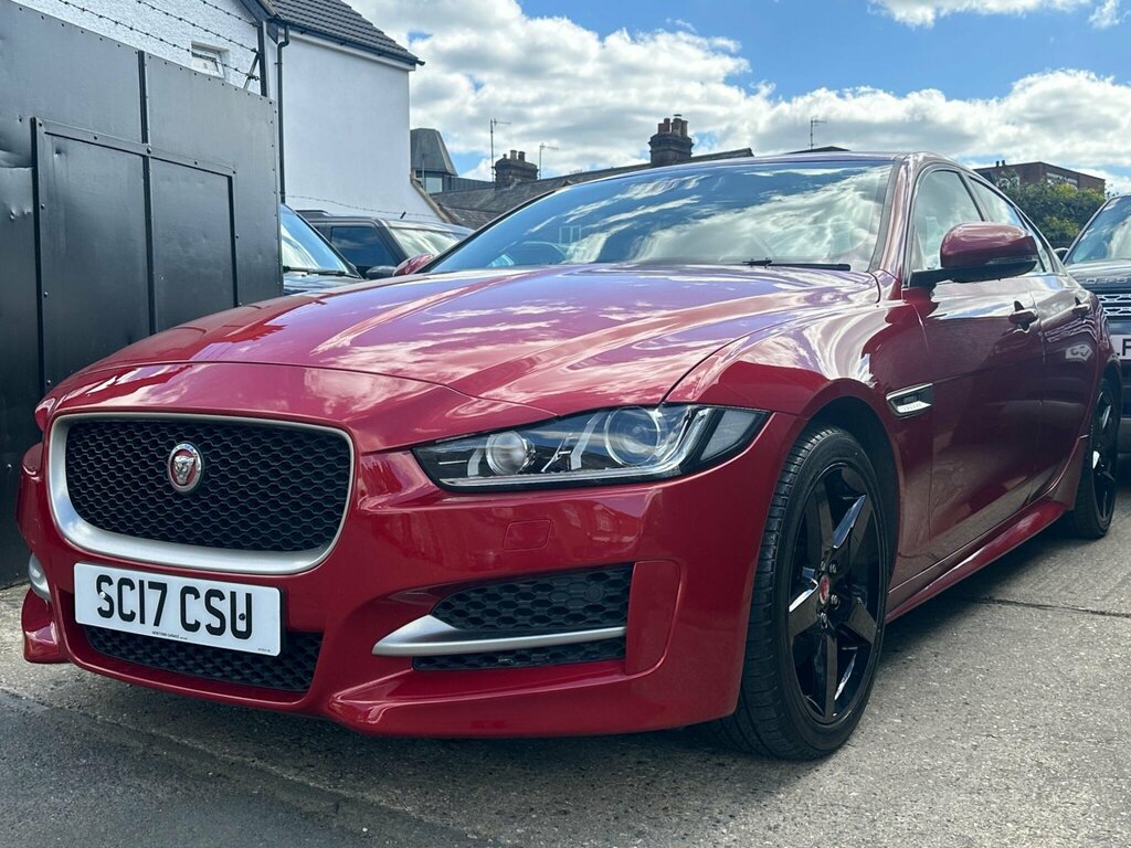 Jaguar XE 2017 67 2.0D Black #52