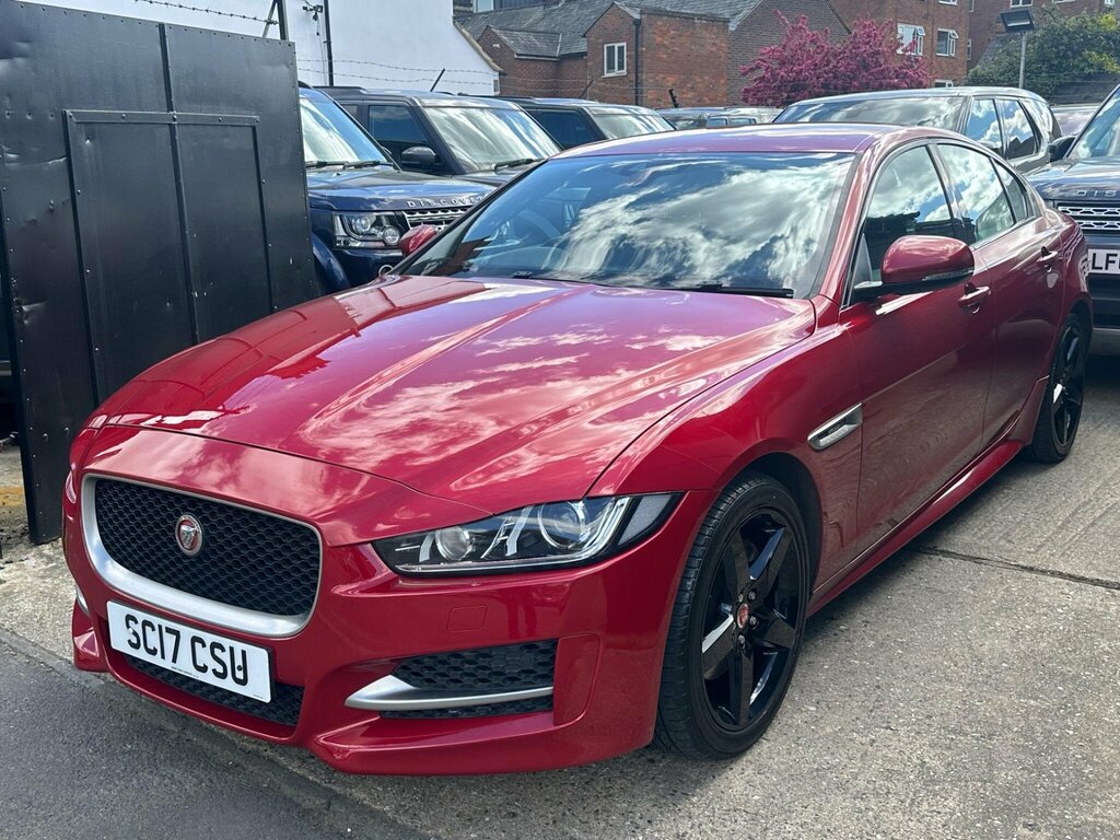 Jaguar XE 2017 67 2.0D Black #51