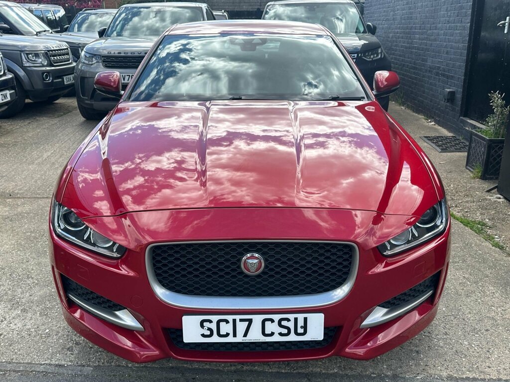 Jaguar XE 2017 67 2.0D Black #38