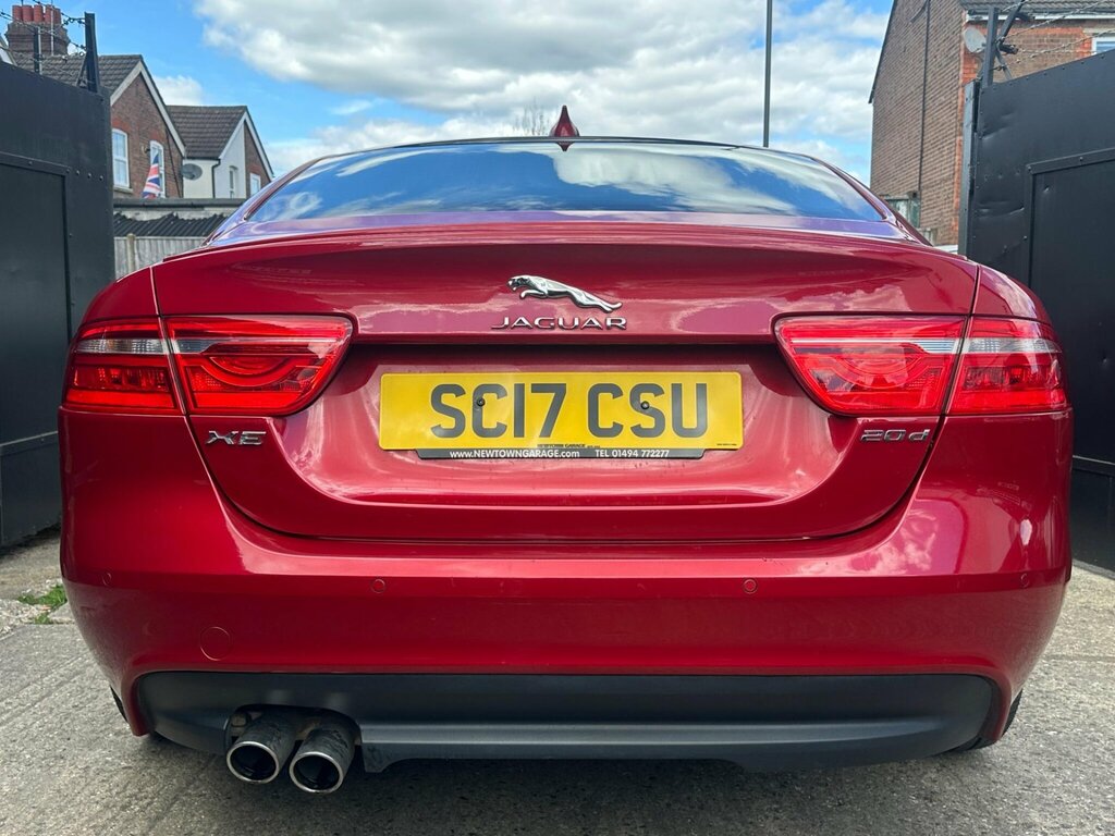 Jaguar XE 2017 67 2.0D Black #58