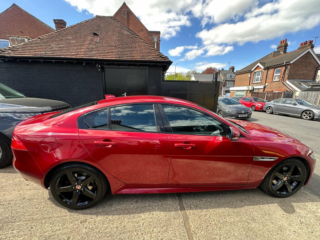 Jaguar XE 2017 67 2.0D Black #63