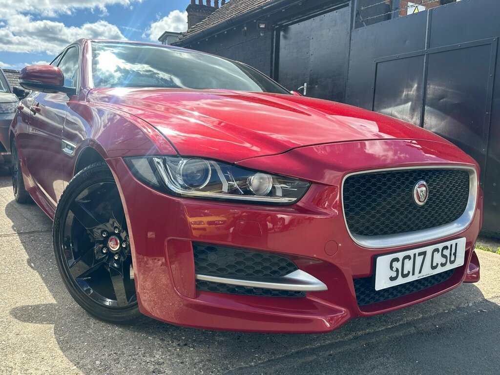Jaguar XE 2017 67 2.0D Black #72