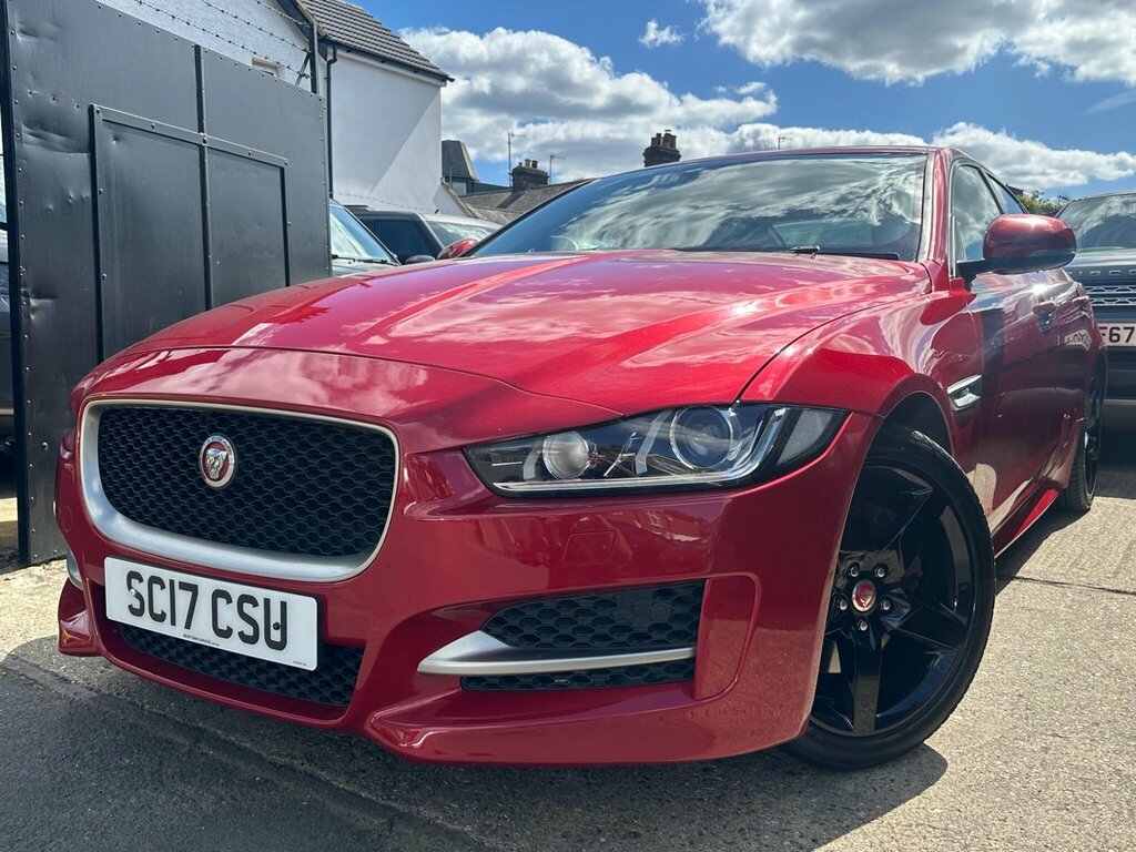 Jaguar XE 2017 67 2.0D Black #50