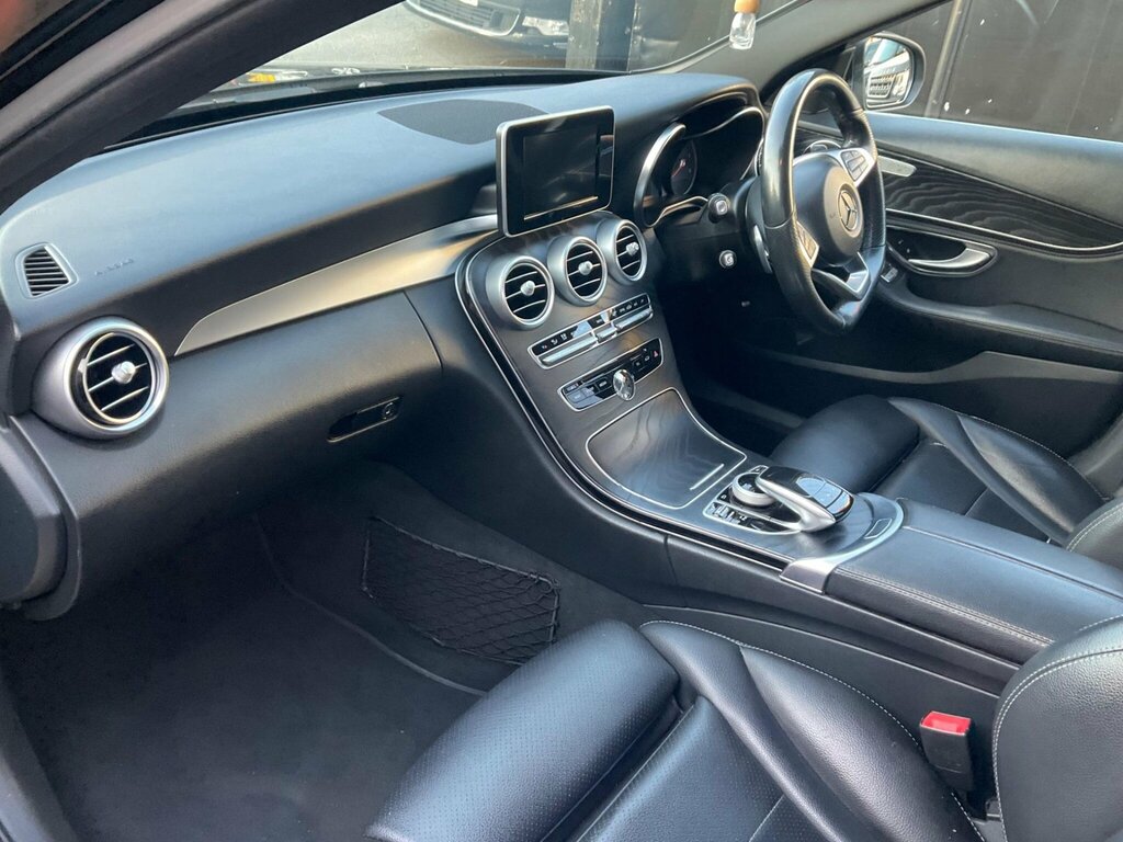 Mercedes-Benz C Class Amg Line White #10