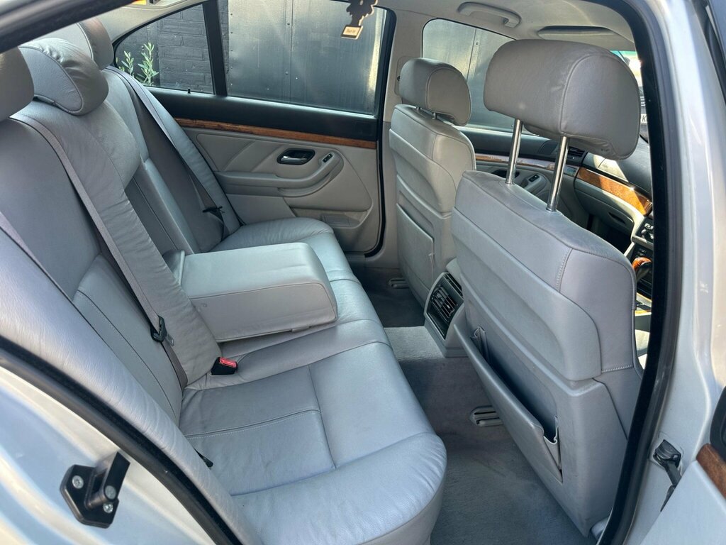 BMW 5 Series 530I Se Silver #14