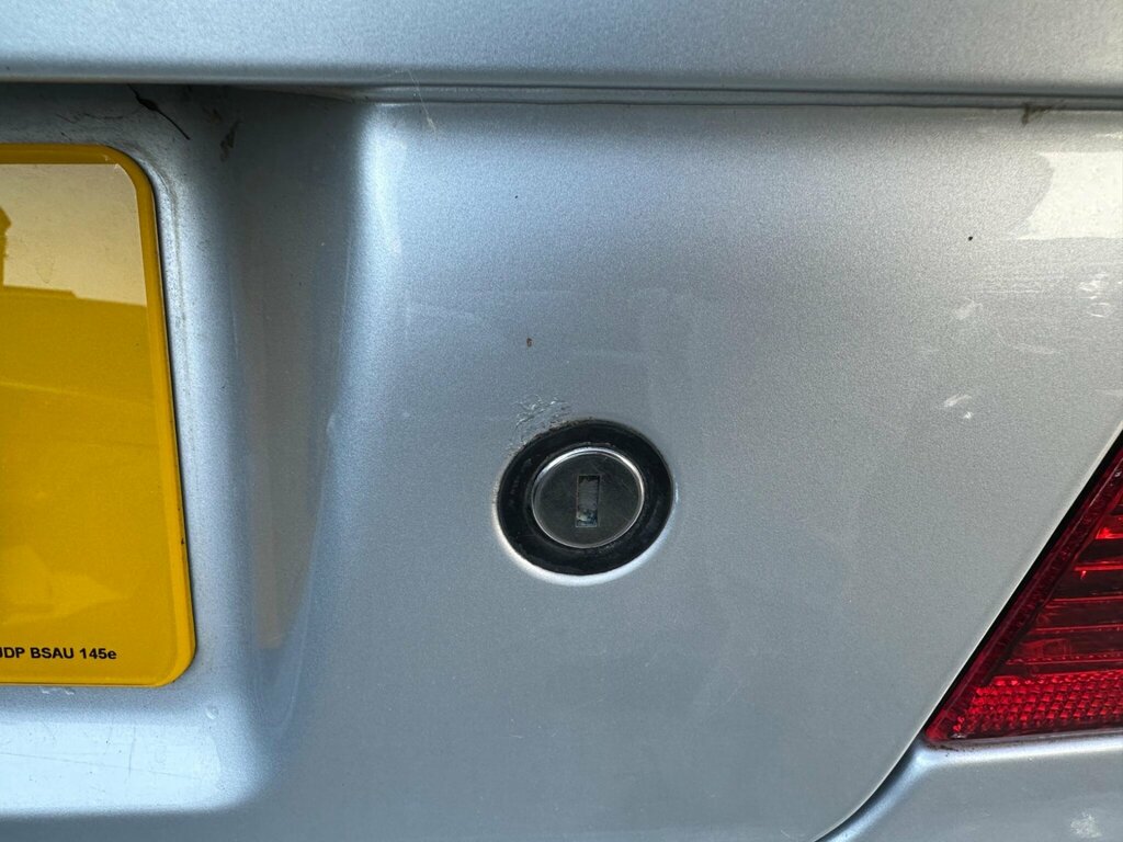 BMW 5 Series 530I Se Silver #31