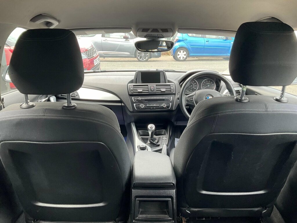 BMW 1 Series 118D Se Black #18