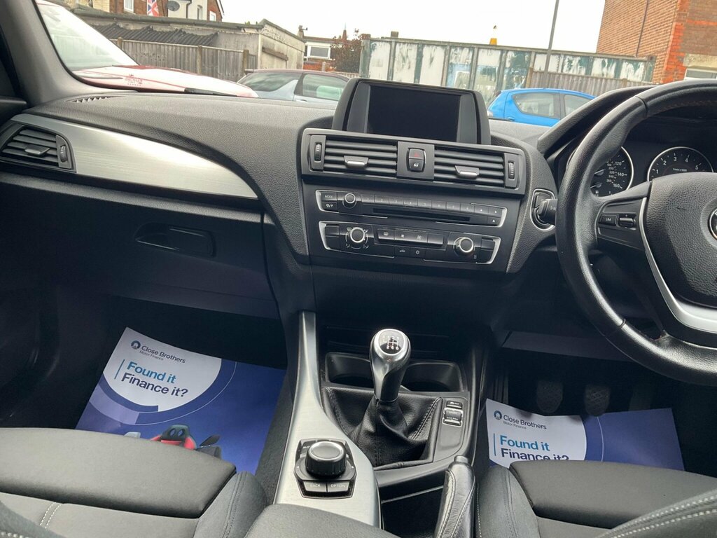 BMW 1 Series 118D Se Black #33