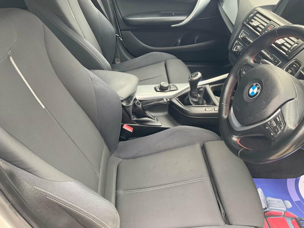 BMW 1 Series 118D Se Black #31