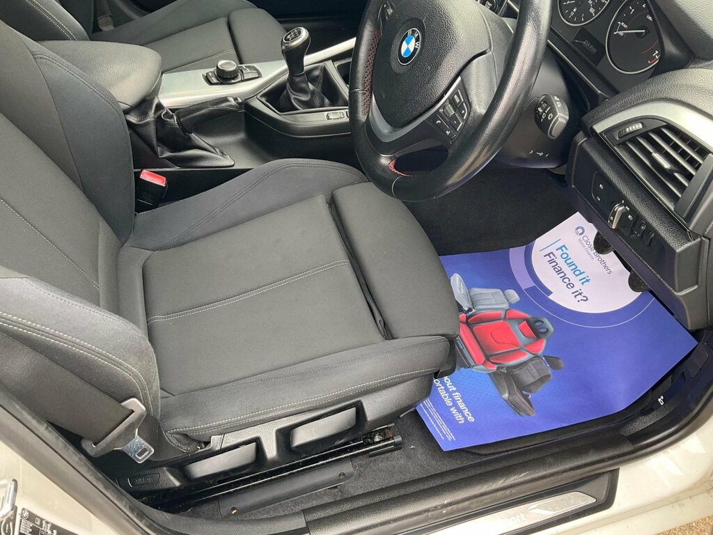 BMW 1 Series 118D Se Black #41