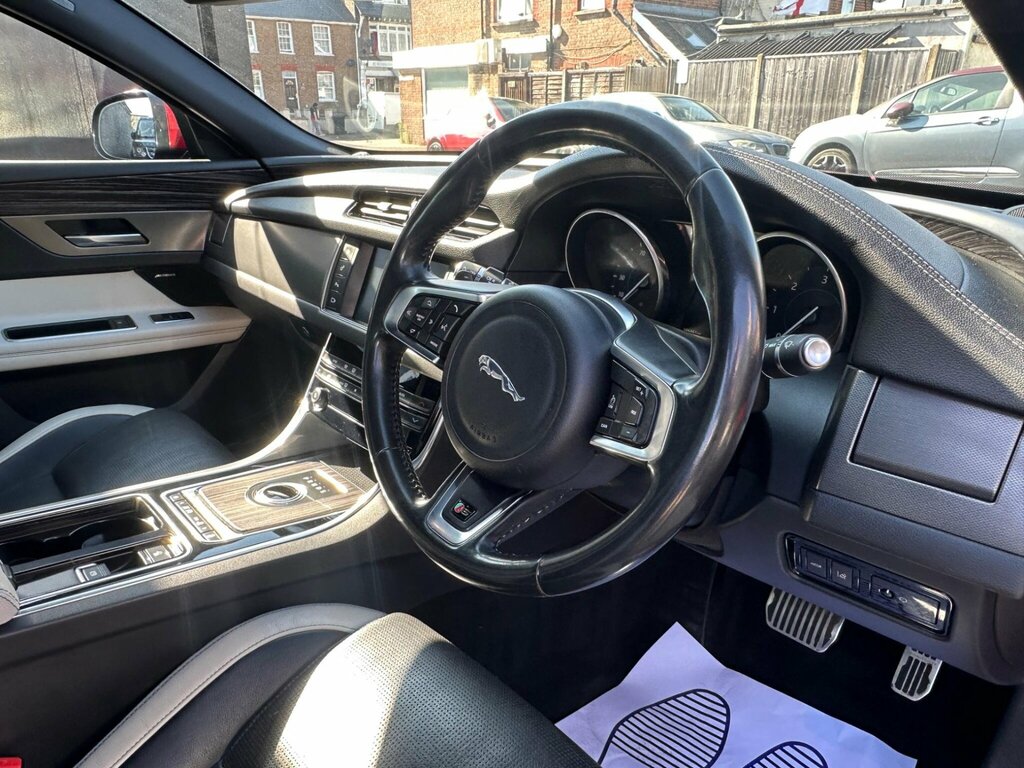 Jaguar XF 2.0D 180 Prestige Blue #11