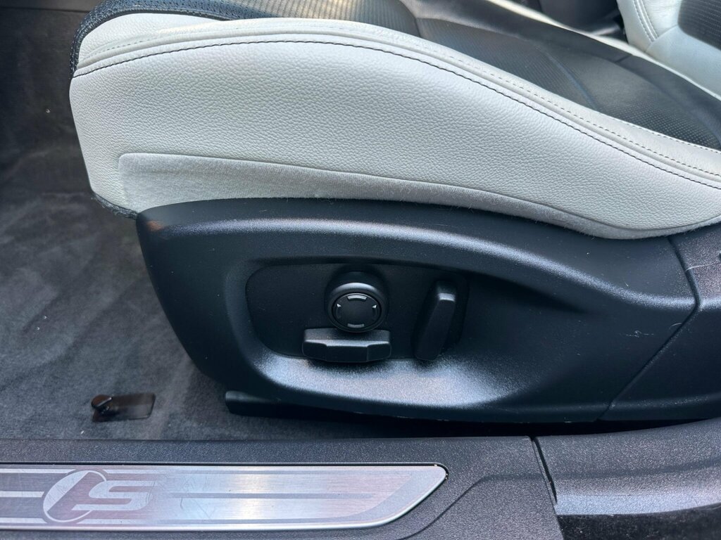 Jaguar XF 2.0D 180 Prestige Blue #23