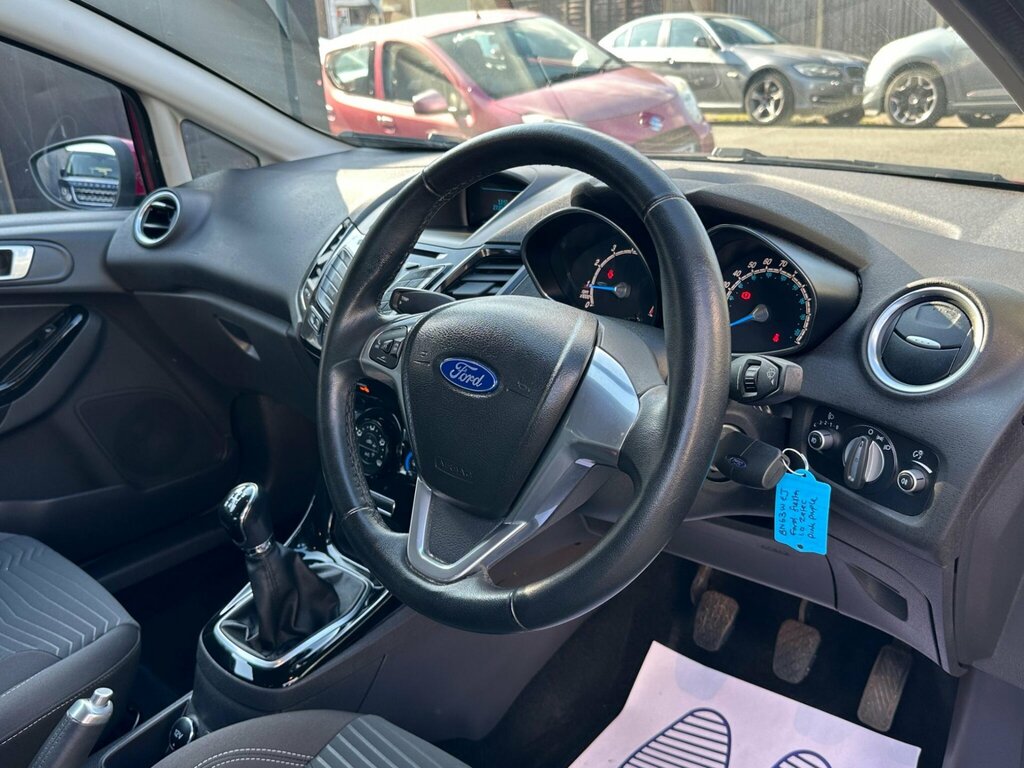 Ford Fiesta 1.0 Ecoboost Zetec Silver #11