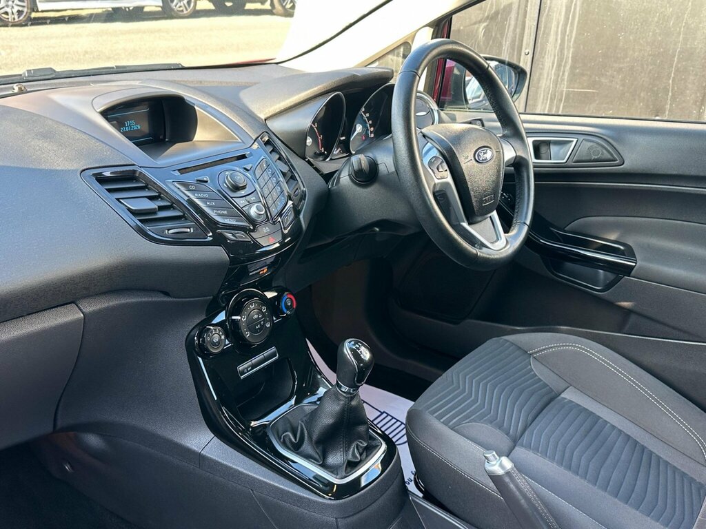Ford Fiesta 1.0 Ecoboost Zetec Silver #8