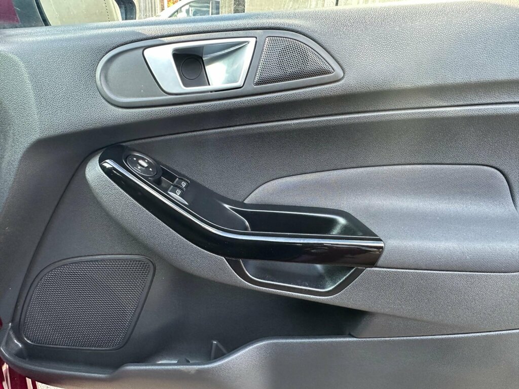 Ford Fiesta 1.0 Ecoboost Zetec Silver #19