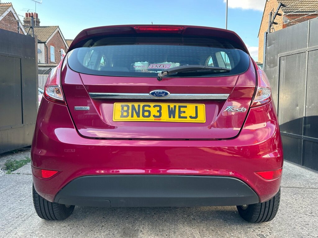 Ford Fiesta 1.0 Zetec Euro 5 Ss Red #6