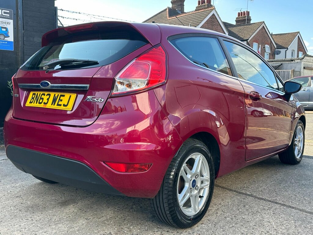 Ford Fiesta 1.0 Ecoboost Zetec Silver #52